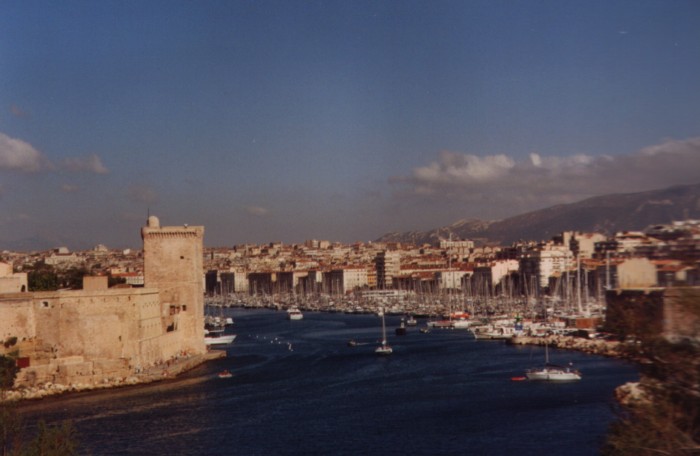 Wejście do Starego Portu w Marsylii