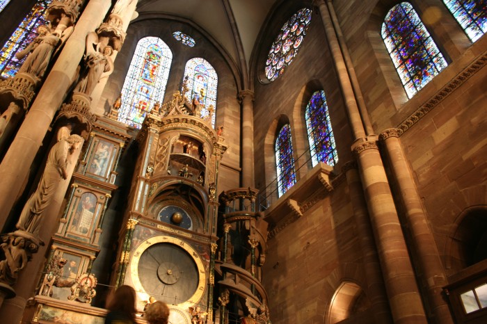 Zegar astronomiczny w katedrze Notre Dame