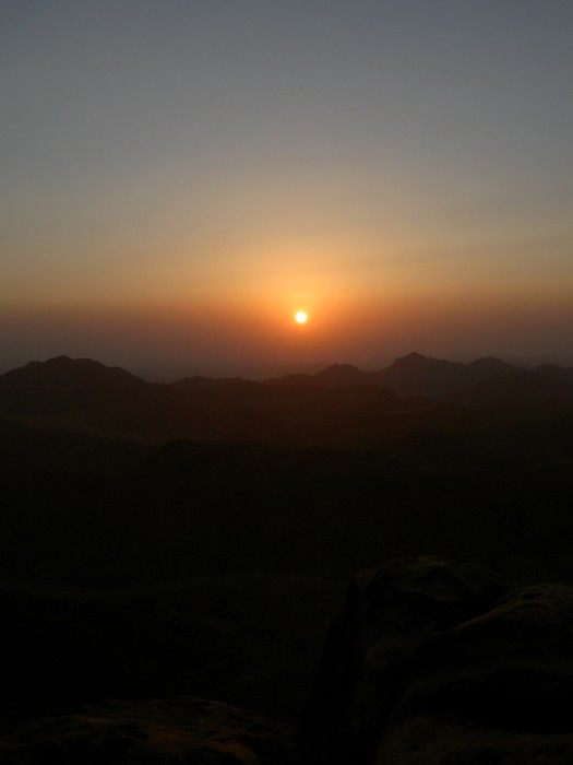 wschód słońca na górze Synaj
