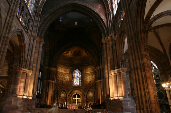 Wnętrze katedry Notre Dame