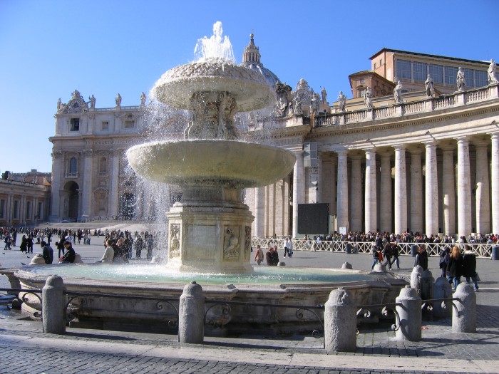 Fontanna na placu św. Piotra