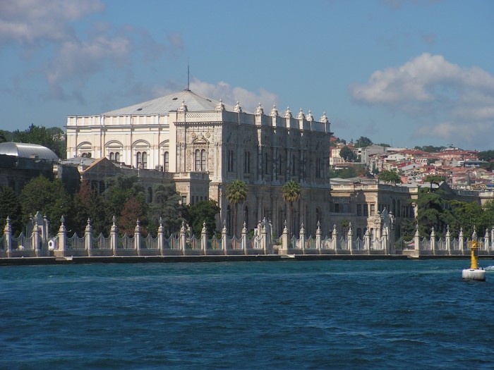 Stambuł-XIX-wieczny pałac