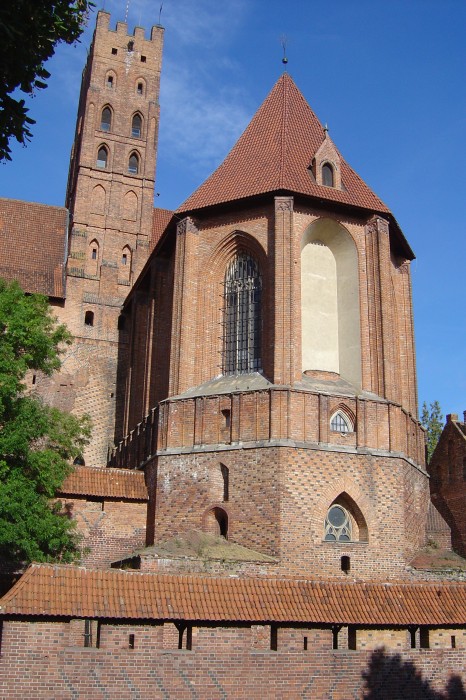 Kościół Zamkowy NMP i wieża