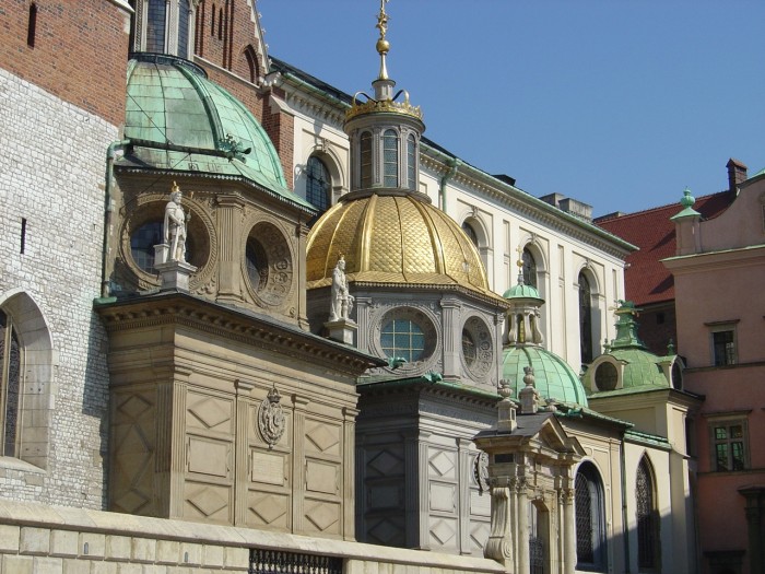 Wawel - Kopuły kaplic: Wazów i Zygmuntowskiej