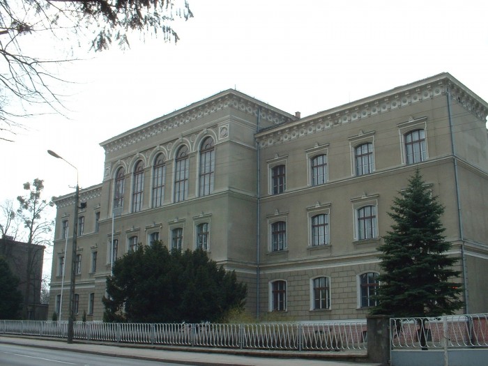Budynek Zespołu Szkół Zawodowych nr 1 im. Marii Skłodowskiej -Curie