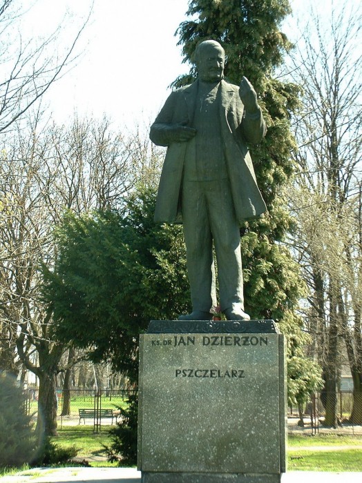 Pomnik Jana Dzierżona