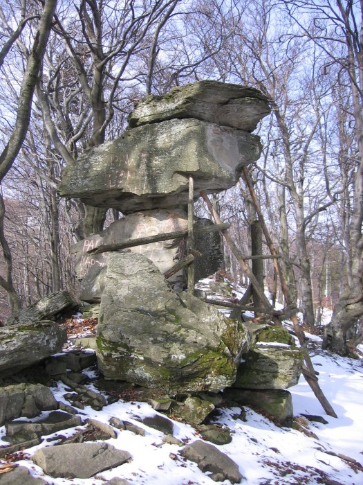 Diabelski kamień w drodze na Jaworzynę