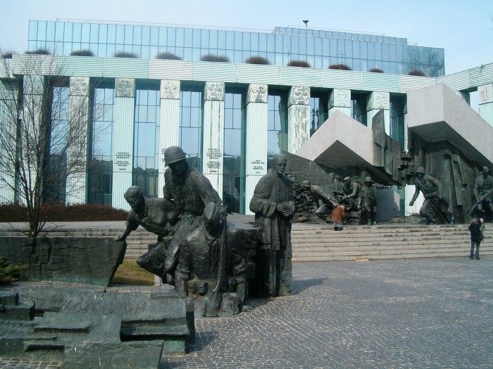 Plac Krasińskich -Pomnik Powstania Warszawskiego