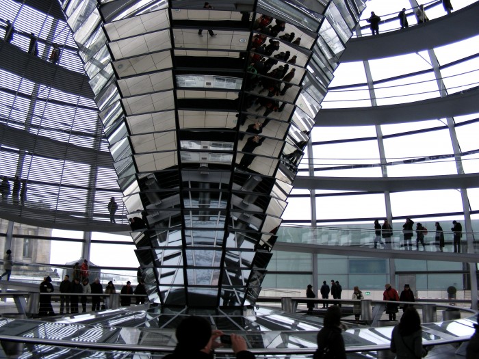 Reichstag - wejście na kopułę widokową.
