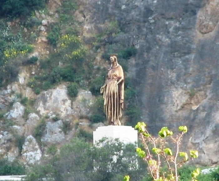 Figura Marii Dziewicy