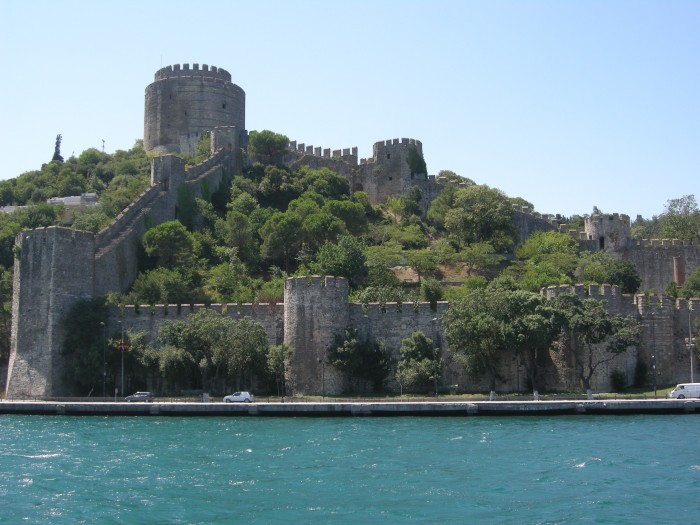 Średniowieczne mury obronne