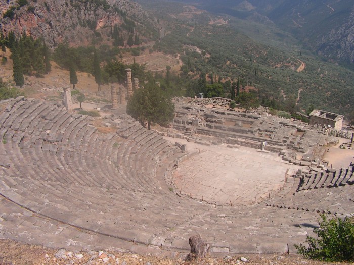 Delfy-Świątynia Apolina i teatr