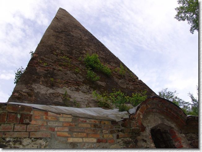 Grobowiec w kształcie piramidy