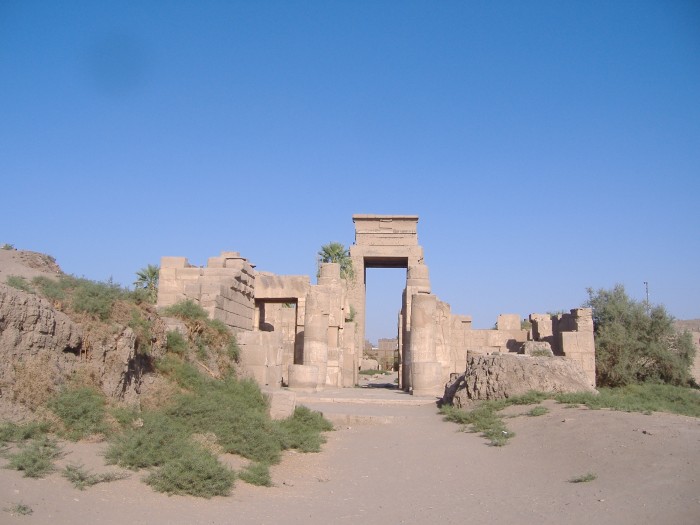 W świątyni w Karnaku