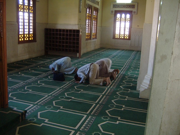W meczecie