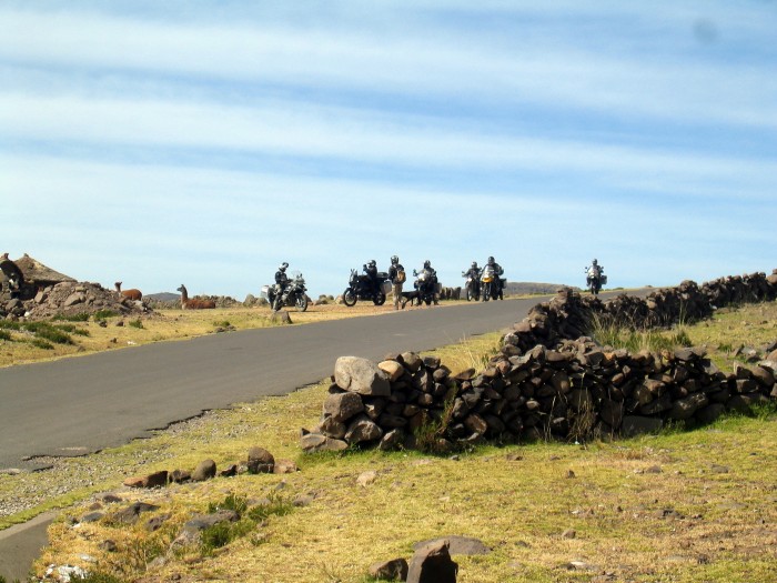 Motocykliści na trasie do Cuzco