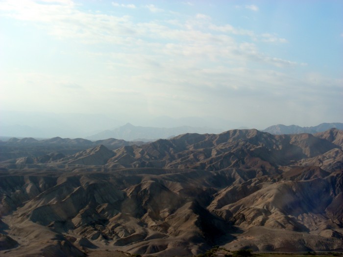 Nad górami w Nazca