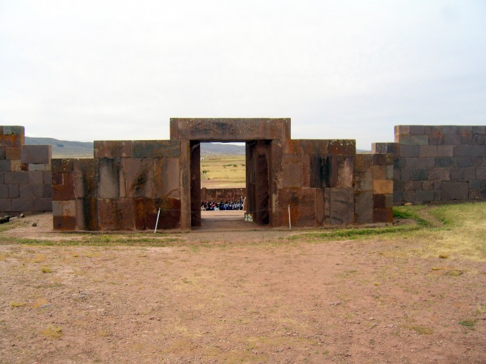 Pozostałości zabytków w Tiwanaku