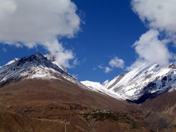 Droga z przełęczy do Shigatse
