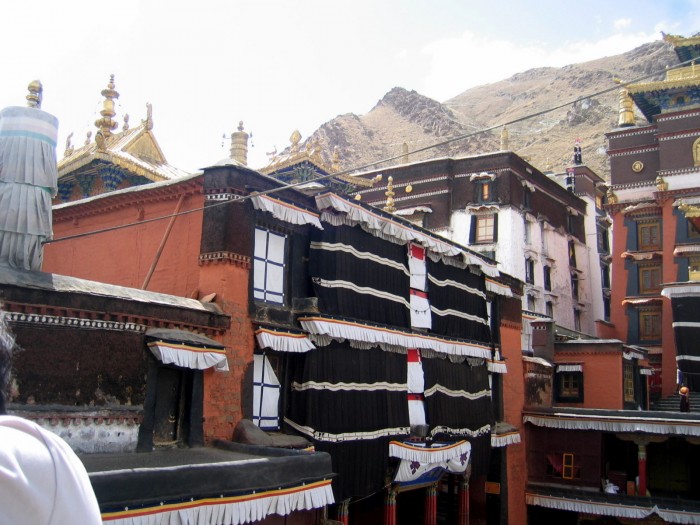 Klasztor Tashilhumpo - rezydencja panczenlamy
