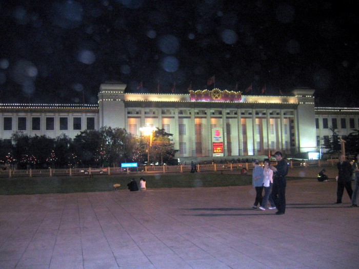 Wieczorem na placu Tiananmen