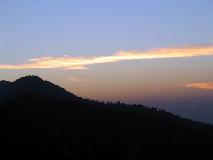 Himalaje - wschodzące słońce