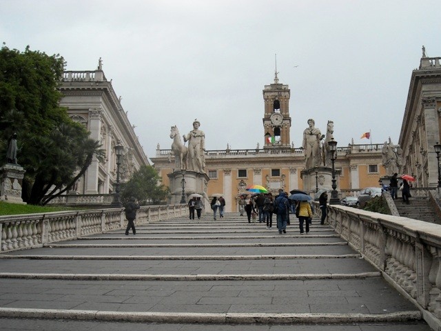 schody prowadzące na Plac Kapitoliński (Cordonata)