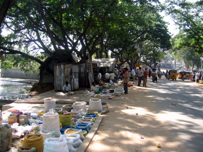 Bazar w sąsiedniej wiosce