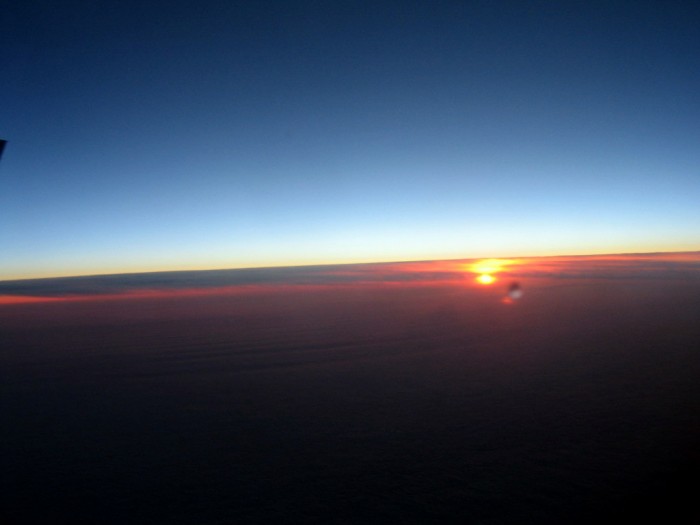 Wshód słońca - widok z wysokości 10 km