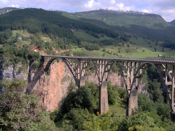 Most na rzece Tara
