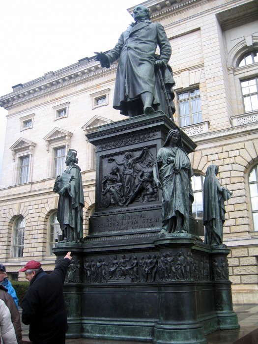 Pomnik barona Vom Steina