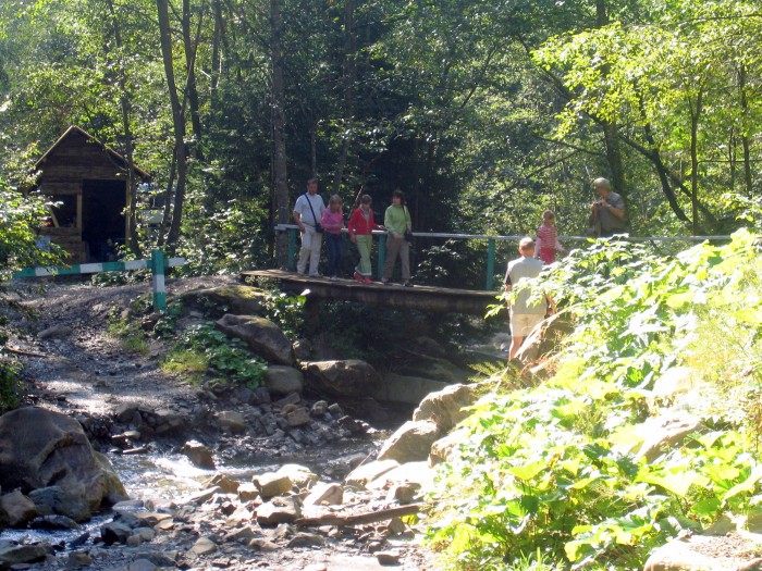 Potok Żeniec - droga na wodospad
