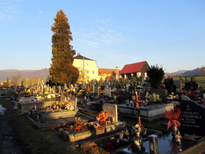 Czermna - Cmentarz  pzy Kaplicy Czaszek