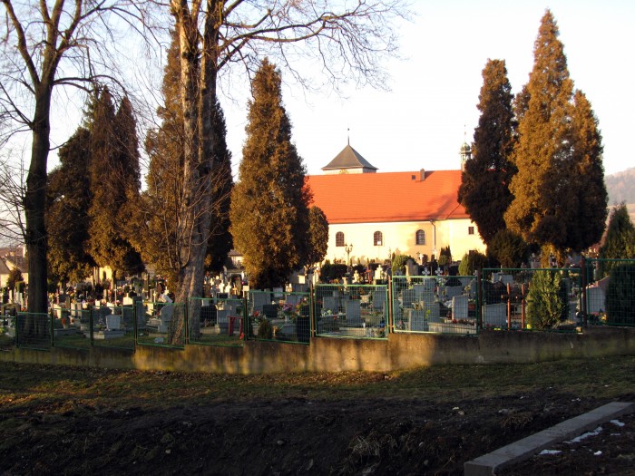 Czermna - Kościółek pzy Kaplicy Czaszek