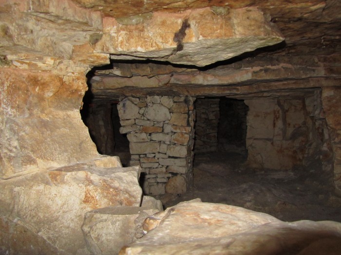 Krzemionki Opatowskie - W kopalni na dole