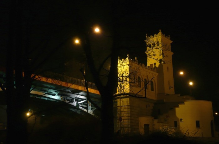 most Poniatowskiego - wieżyczka...