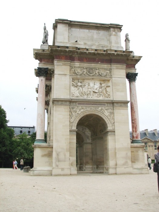 Łuk triumfalny na Cour du Carrousel