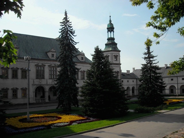 pałac biskupow krakowskich