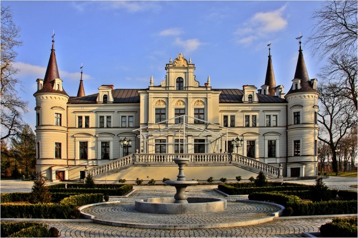Pałac w Tarcach
