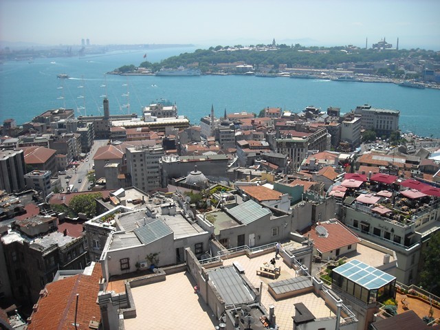 widok z wieży Galata na dzielnicę Sultanahmet