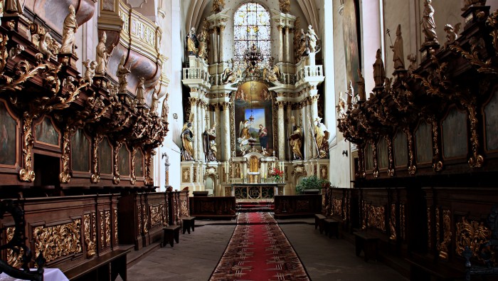 Oltarz w Żaganiu