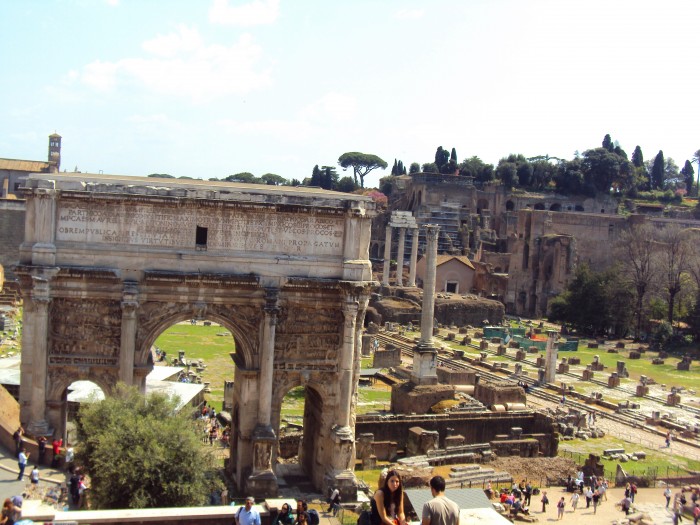 Forum Romanum w Rzymie- Brama Srebrników