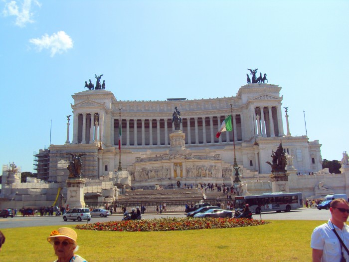 Plac Wenecki w Rzymie-Ołtarz Ojczyzny