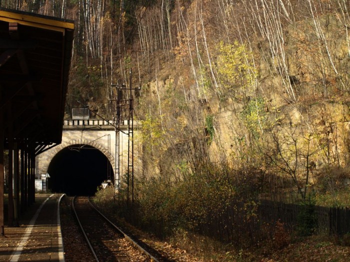 Długopole Zdrój - stacja i tunel