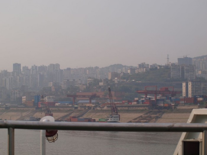 Poranek na Jangcy - stocznia