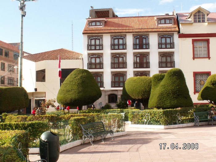 Plac de Armas w Puno wczesny ranek