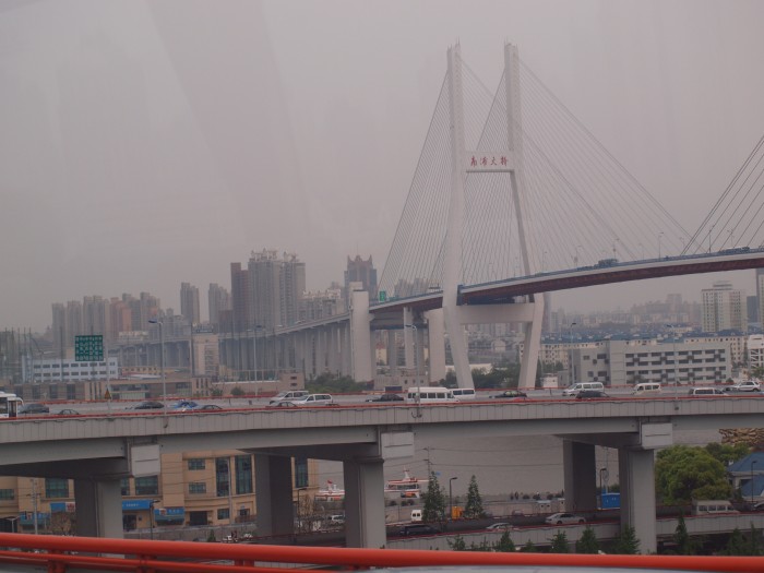 Szanghaj - jeden z licznych mostów