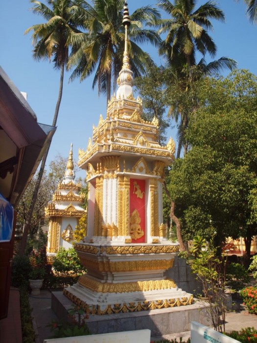 Świątynia Wat Si Saket - stupy