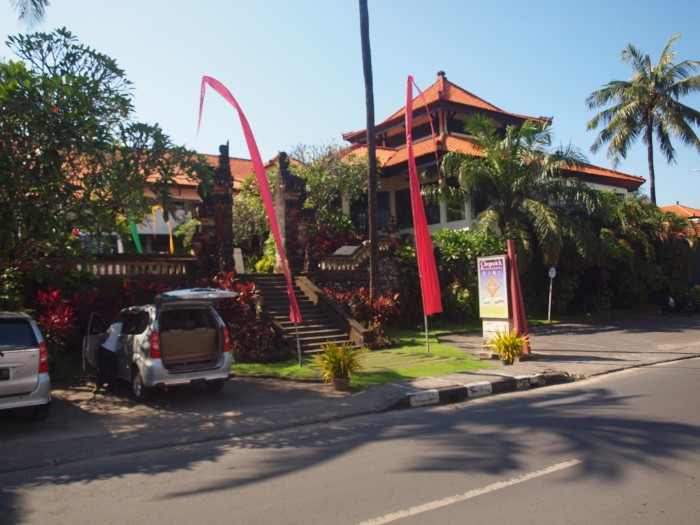 Ulica  wyspy Bali - hotele, restauracje