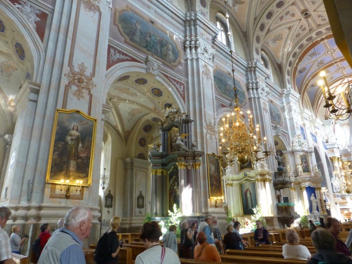Bazylika archikatedralna Świętych Apostołów Piotra i Pawła